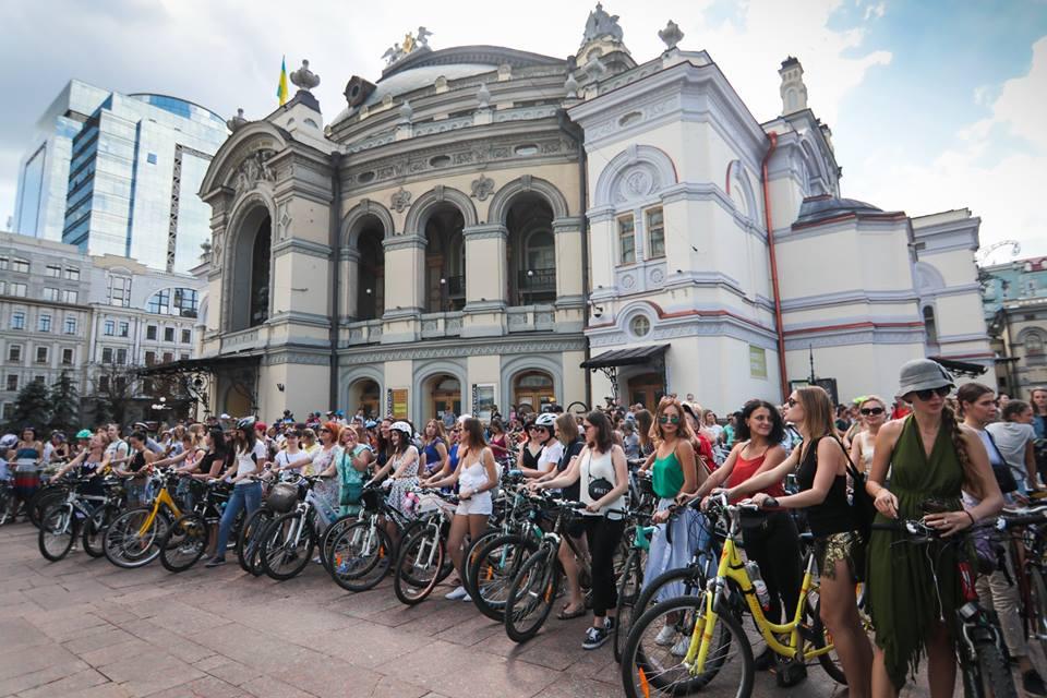 Користувачів велосипеда в столиці з кожним роком стає більше, але жінок серед них до сих пір мало