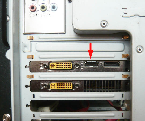 Комп'ютер, який ми з вами будемо використовувати для підключення до телевізора, теж був придбаний близько трьох років тому, на ньому встановлена ​​відеокарта Nvidia і теж з роз'ємом HDMI