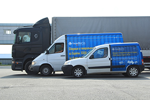 Вартість міжнародних автоперевезень   Важливо розуміти, що ціна при міжнародному статусі вантажу буде складатися з двох основних складових:   Замовлення транспорту