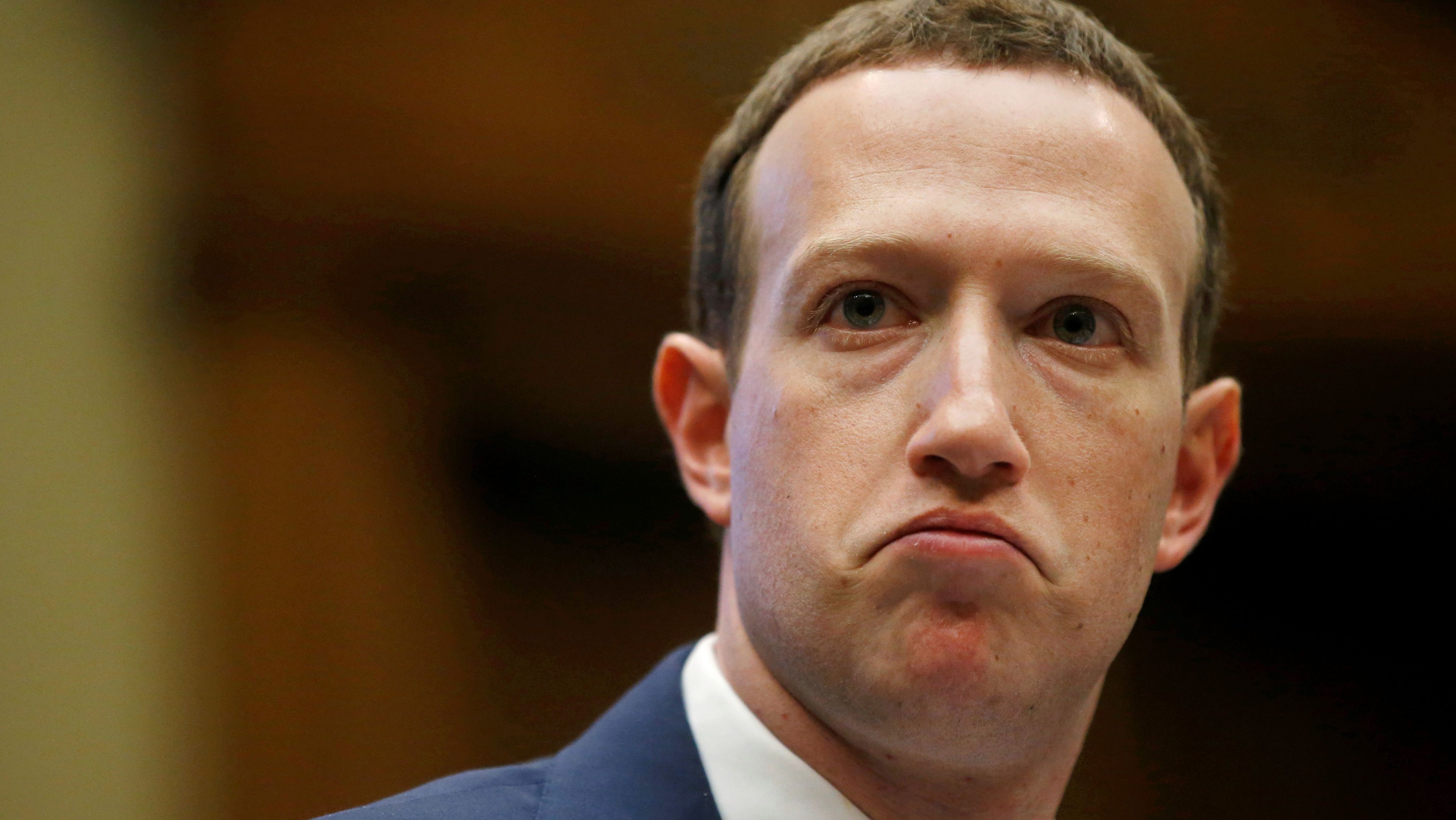На торгах в середу ціна акцій Facebook впала більш ніж на 20%